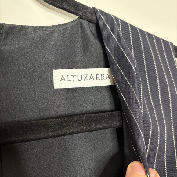 Altuzarra Pinstripe Sheath Dress Sleeveless Knee Length Navy Blue White Size 36 - Picture 5 of 10